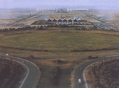 outside view of king khalid air port
        jeddah